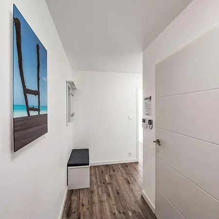 Grand Balcon- Piscine Et Proche Du Port By Interhome Apartment Arzon