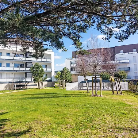 Grand Balcon- Piscine Et Proche Du Port By Interhome Arzon